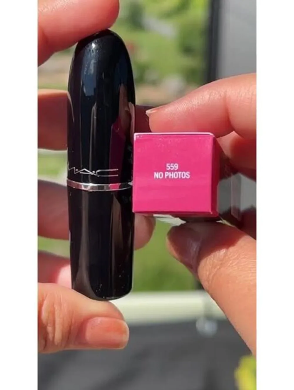 NEW MAC Lustreglass Sheer-Shine Lipstick 559 No Photos – NEW Shade August 2026